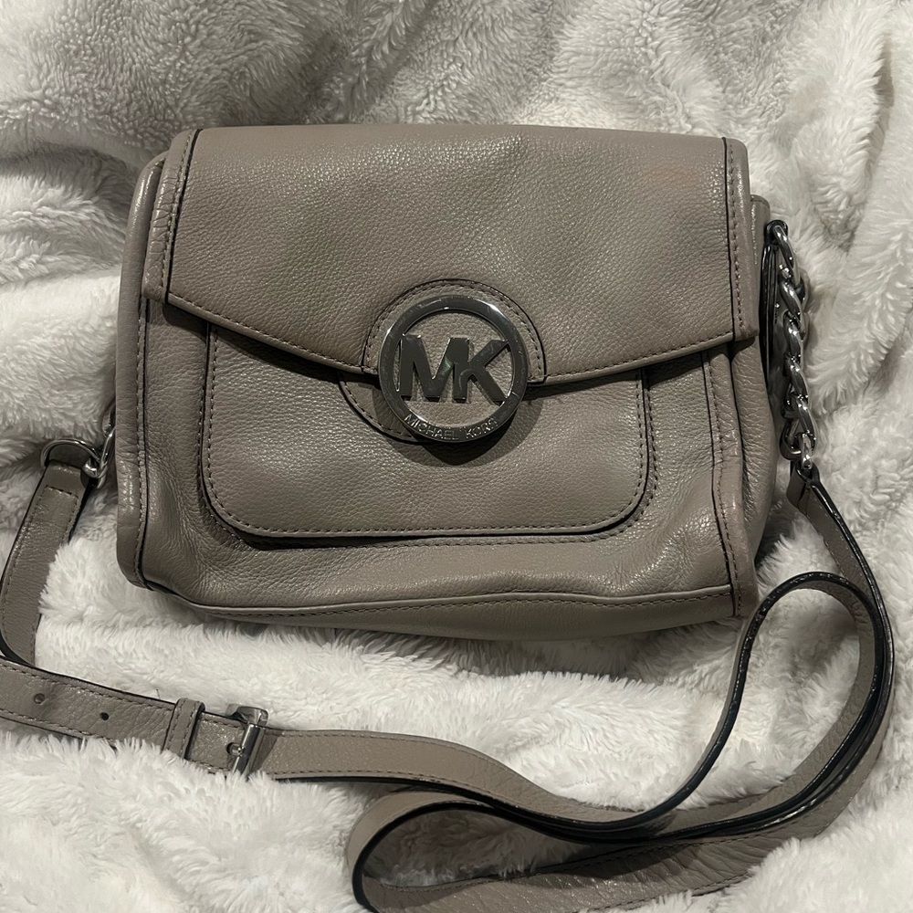 PRELOVED Michael Kors Gray Crossbody Bag